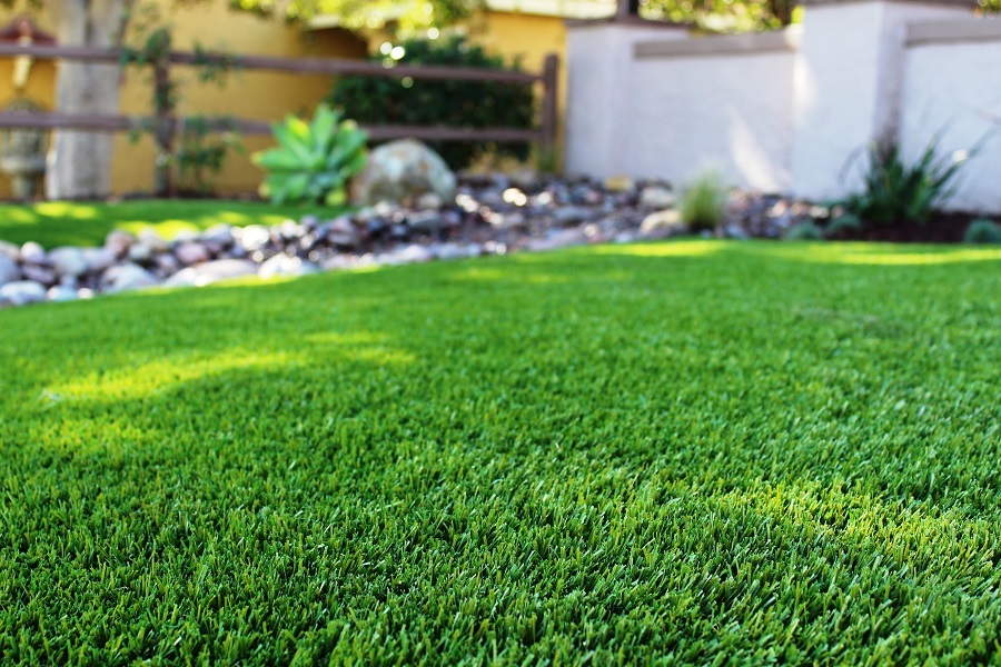 Best Artificial Grass That Looks Realistic (For Indoor & Outdoor Space)