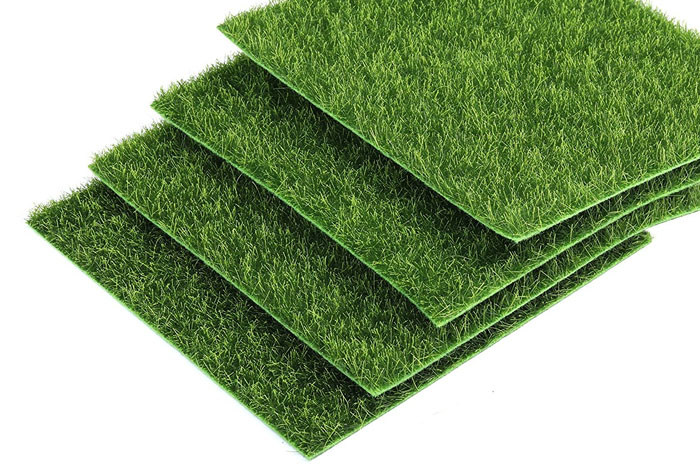 type of material for artificial grass (foto)